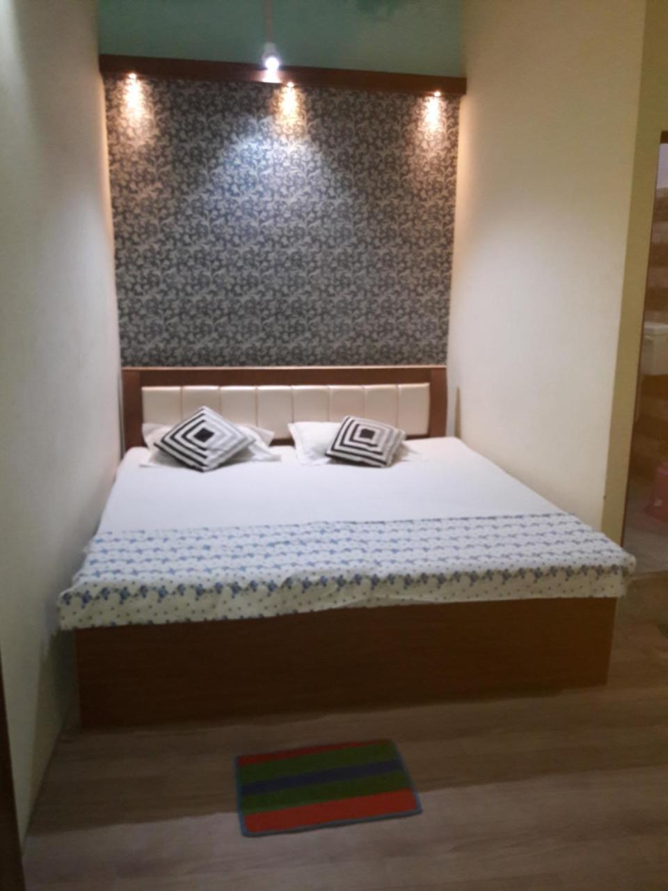 Buddha Guest House Varanasi Eksteriør billede