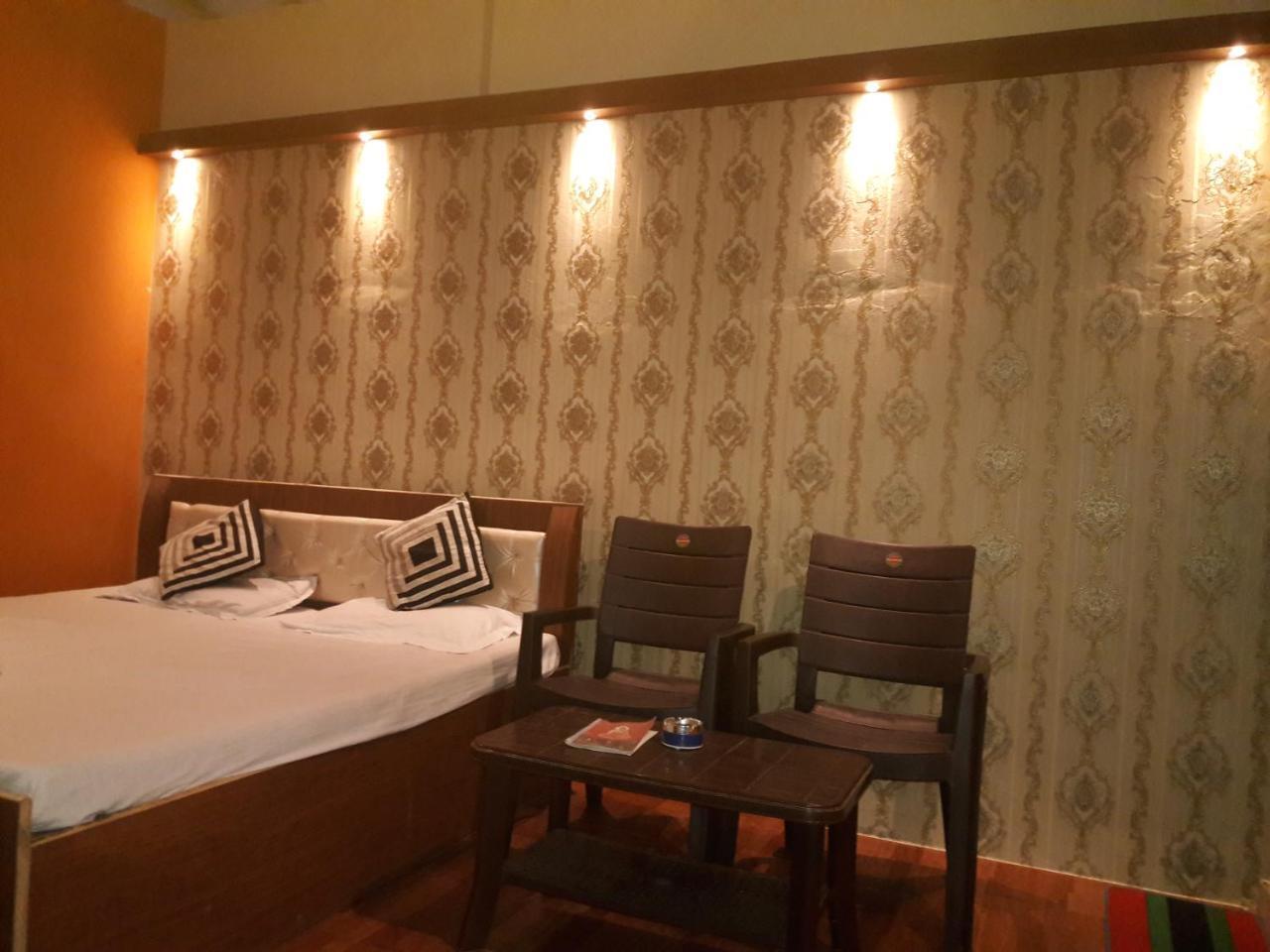 Buddha Guest House Varanasi Eksteriør billede