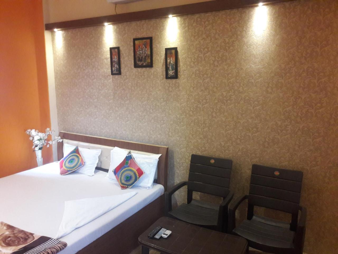 Buddha Guest House Varanasi Eksteriør billede