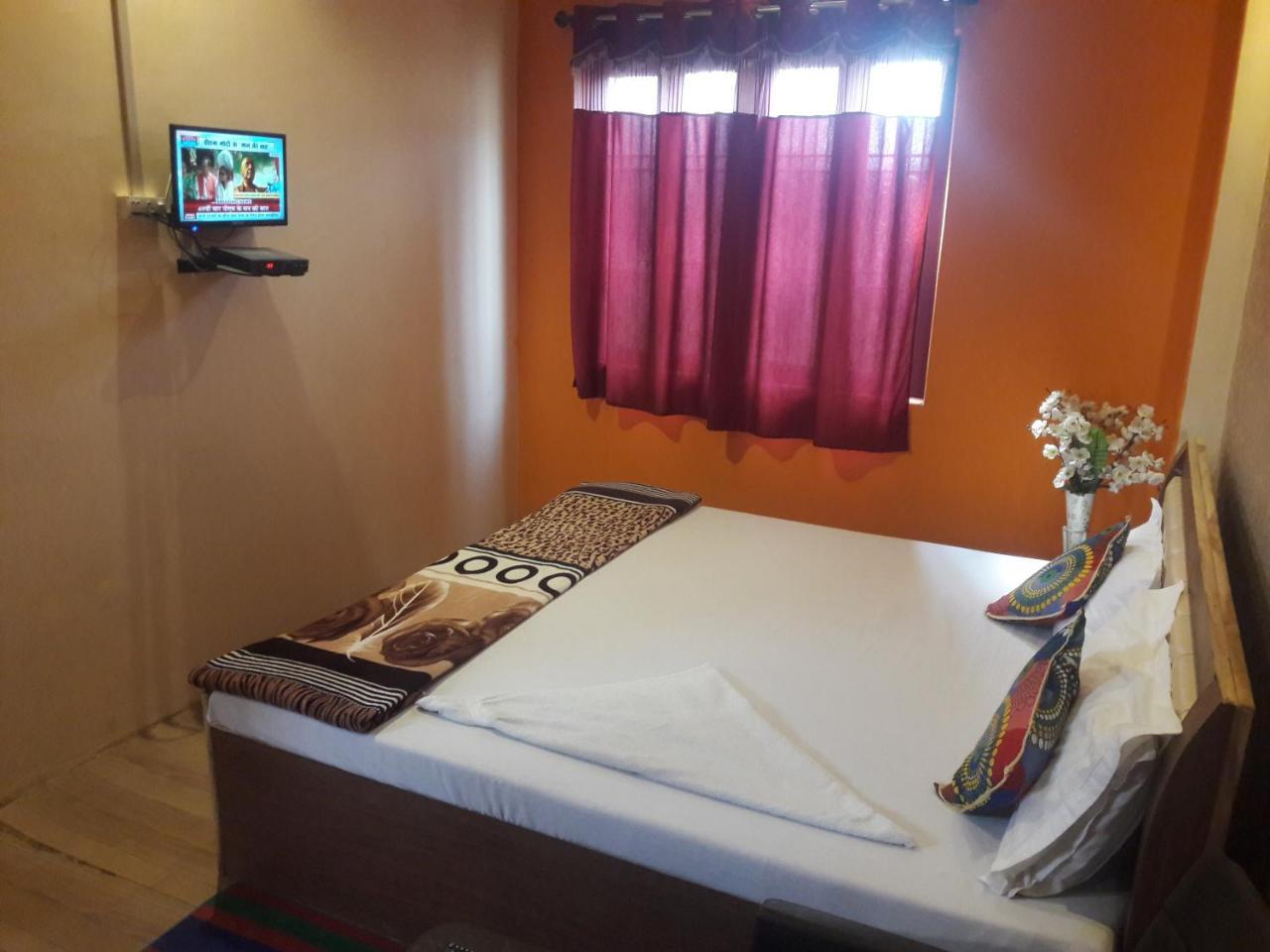 Buddha Guest House Varanasi Eksteriør billede