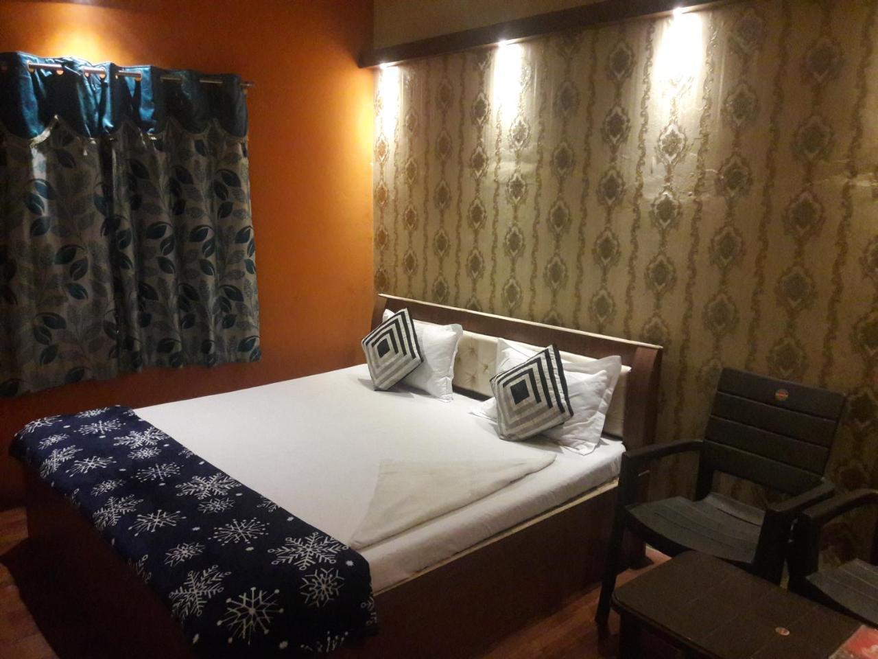 Buddha Guest House Varanasi Eksteriør billede