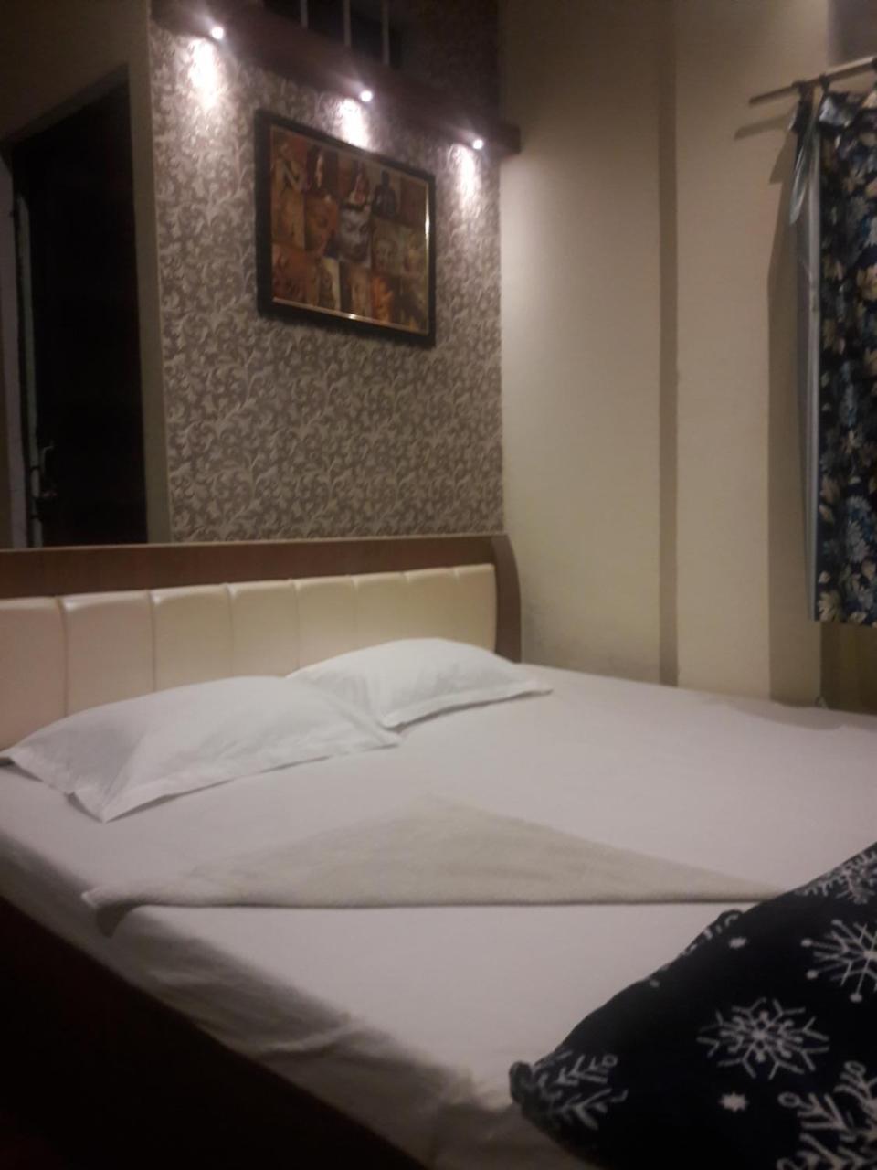 Buddha Guest House Varanasi Eksteriør billede